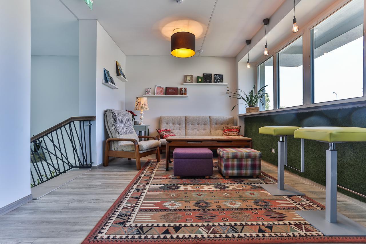 Symbiosis Hostel بالانغا المظهر الخارجي الصورة